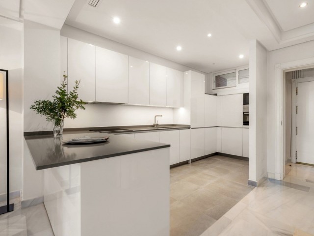 2 Bedrooms Apartment in Marbella