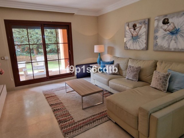3 Bedrooms Apartment in Benahavís