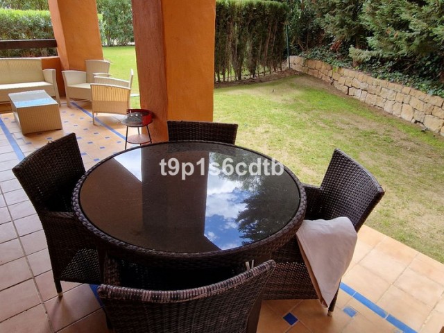 3 Bedrooms Apartment in Benahavís