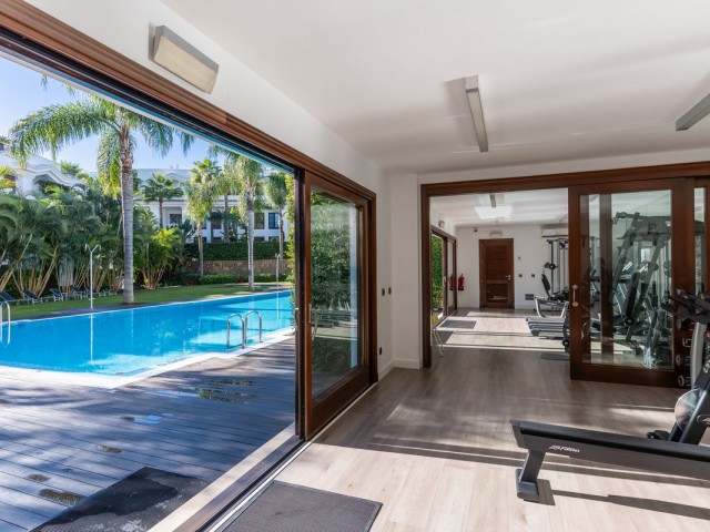 2 Bedrooms Apartment in Estepona