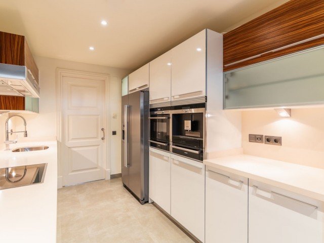 2 Schlafzimmer Apartment in Estepona