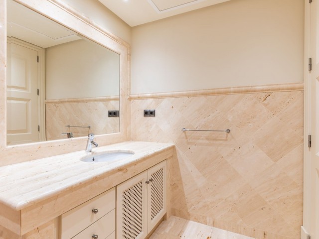 2 Schlafzimmer Apartment in Estepona