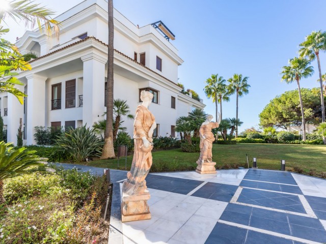 2 Schlafzimmer Apartment in Estepona