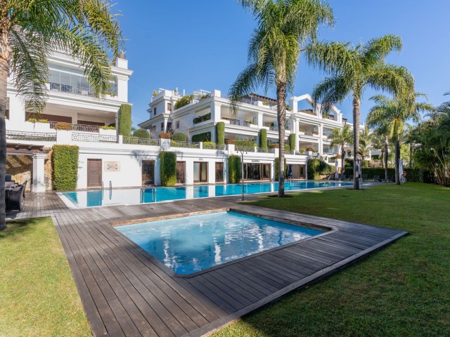 2 Schlafzimmer Apartment in Estepona