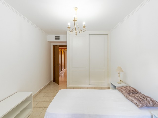 2 Bedrooms Apartment in Benahavís