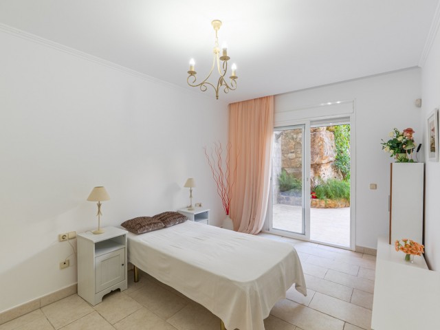 2 Slaapkamer Appartement in Benahavís