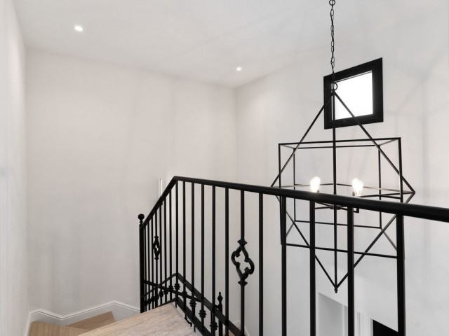 4 Schlafzimmer Reihenhaus in Nueva Andalucía