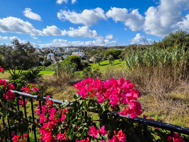 Villa con 5 Dormitorios  en La Duquesa