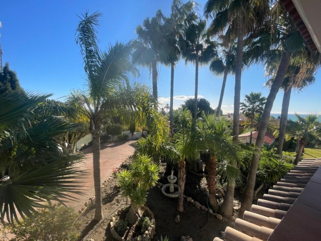 7 Bedrooms Villa in Benalmadena