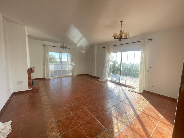 7 Bedrooms Villa in Benalmadena