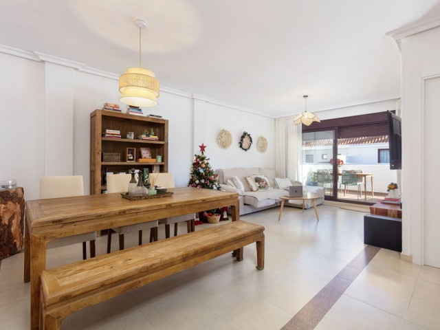 3 Bedrooms Apartment in Nueva Andalucía