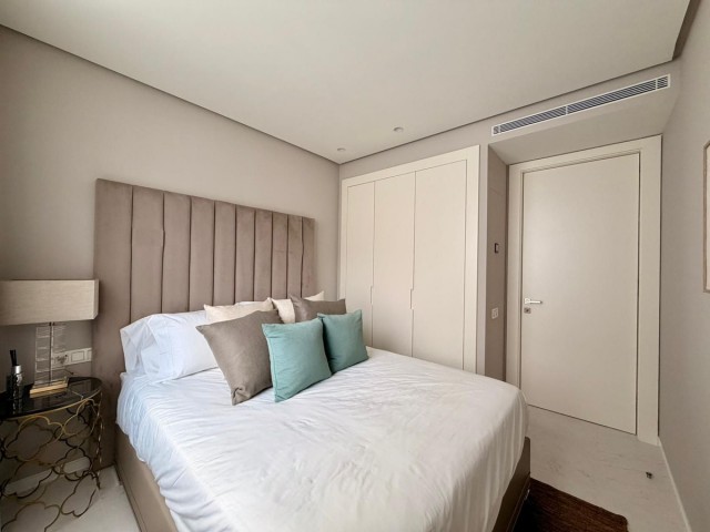 Apartamento con 2 Dormitorios  en Ojén