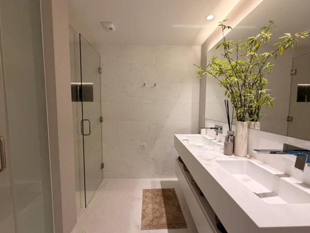 2 Bedrooms Apartment in Ojén