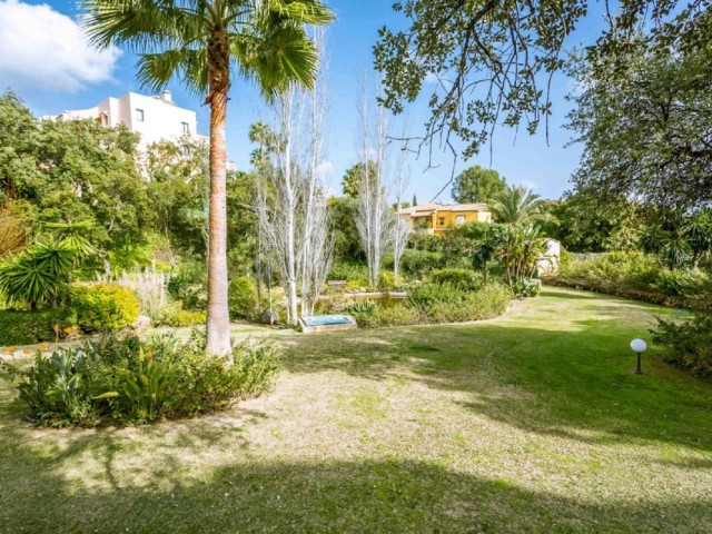 3 Bedrooms Villa in Elviria