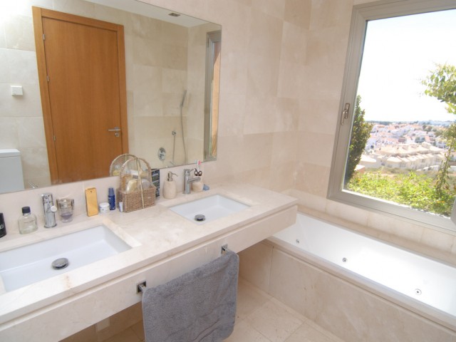 3 Bedrooms Townhouse in Riviera del Sol