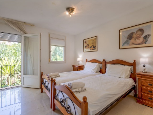 4 Bedrooms Townhouse in Estepona