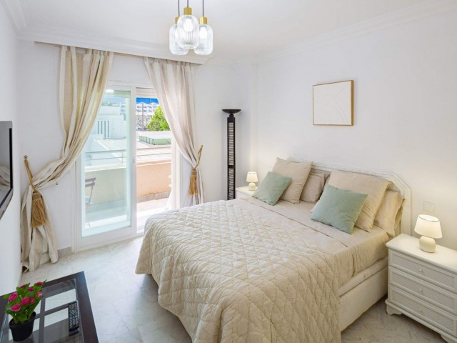 Huoneisto, Puerto Banús, R5061451