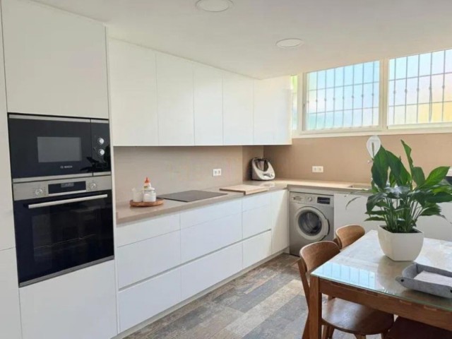 4 Bedrooms Townhouse in Marbella