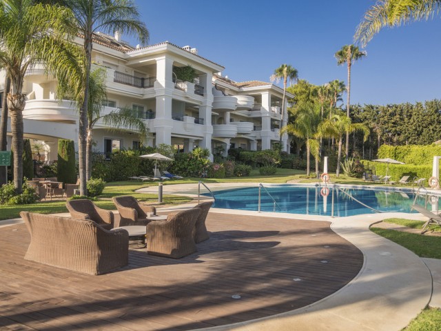 3 Bedrooms Apartment in Sierra Blanca