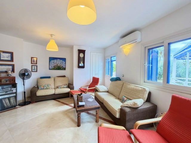 3 Bedrooms Apartment in San Luis de Sabinillas