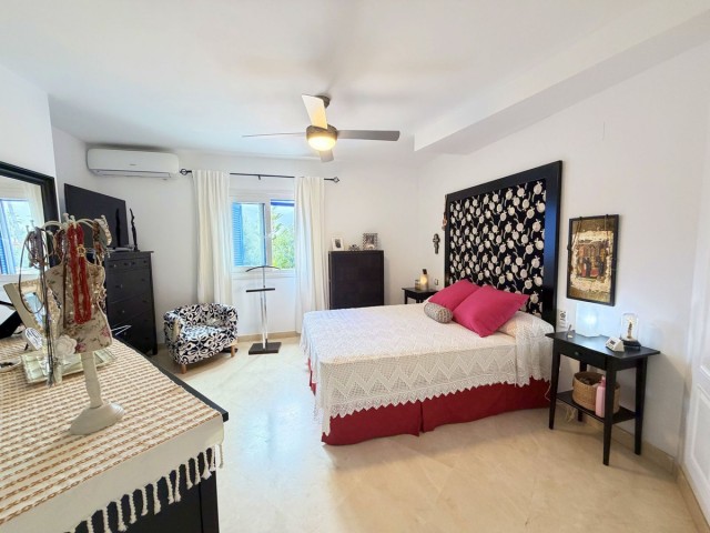 3 Bedrooms Apartment in San Luis de Sabinillas