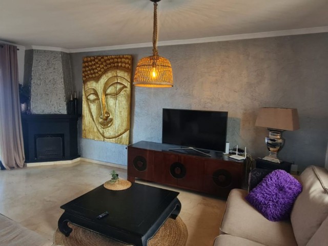 Ático con 2 Dormitorios  en Mijas