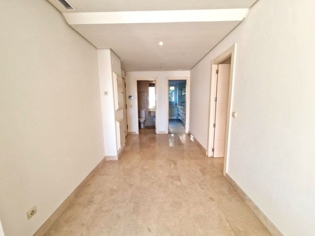 2 Bedrooms Apartment in Marbella