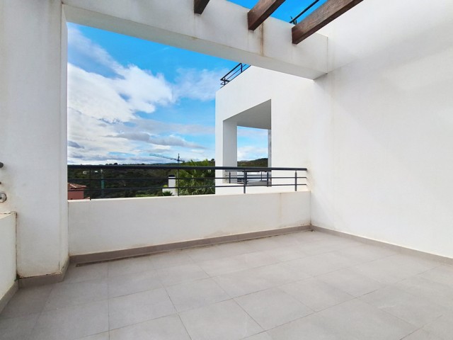 3 Bedrooms Apartment in Casares