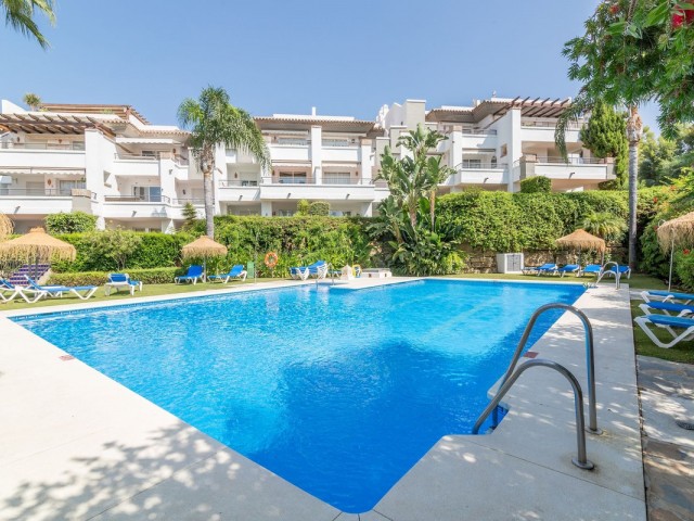 Apartment, Los Arqueros, R5256910