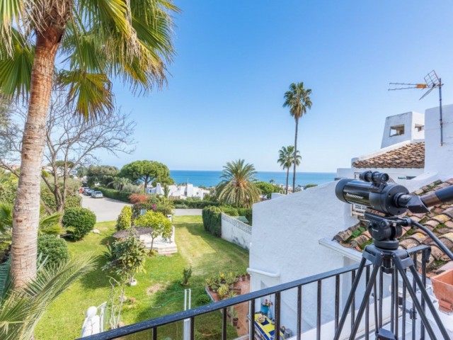 2 Sovrums Radhus i Casares Playa