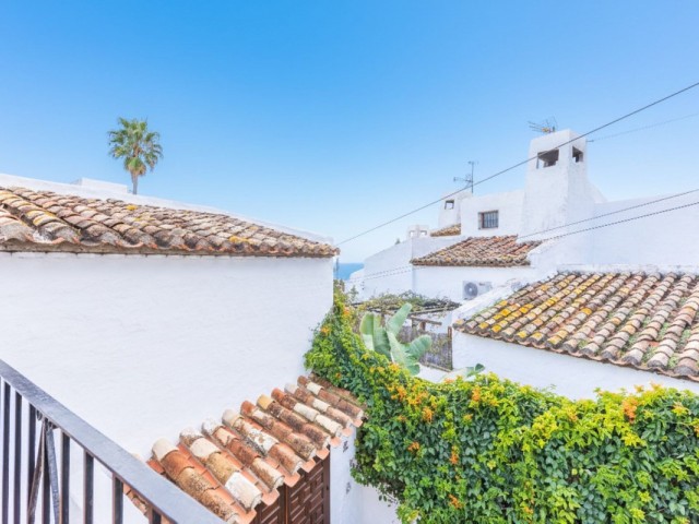 2 Slaapkamer Rijtjeshuis in Casares Playa