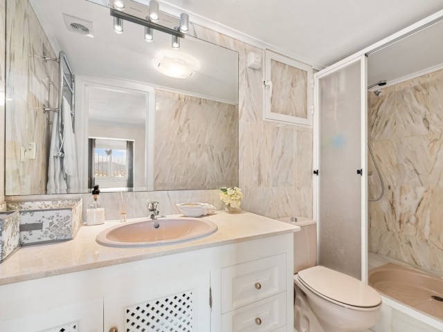 3 Bedrooms Townhouse in Nueva Andalucía