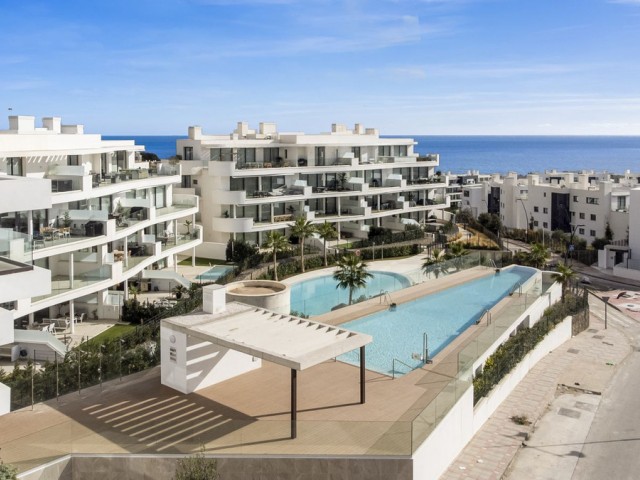 2 Bedrooms Apartment in Fuengirola