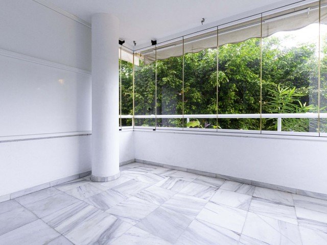 3 Bedrooms Apartment in Marbella