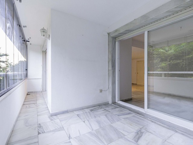 3 Bedrooms Apartment in Marbella