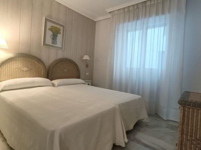 2 Bedrooms Apartment in Puerto Banús