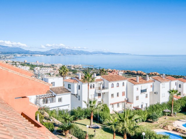 3 Makuuhuoneen Huoneisto La Duquesa