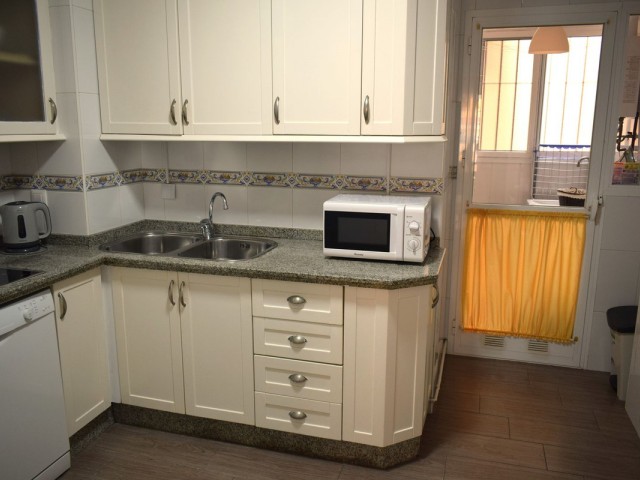 Apartamento con 2 Dormitorios  en Málaga Centro