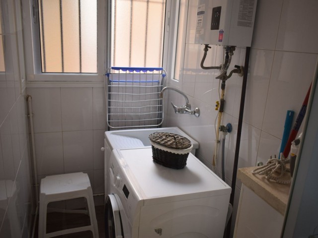 Apartamento con 2 Dormitorios  en Málaga Centro