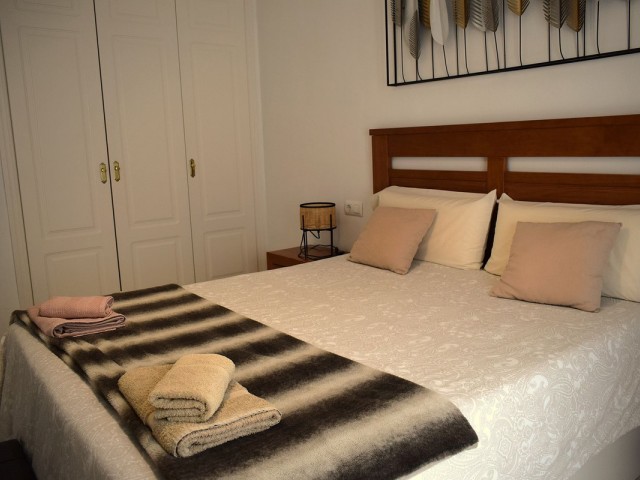 Apartamento con 2 Dormitorios  en Málaga Centro