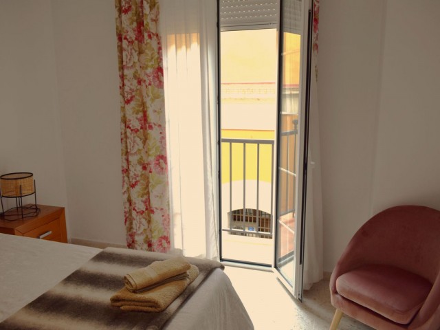 Apartamento con 2 Dormitorios  en Málaga Centro