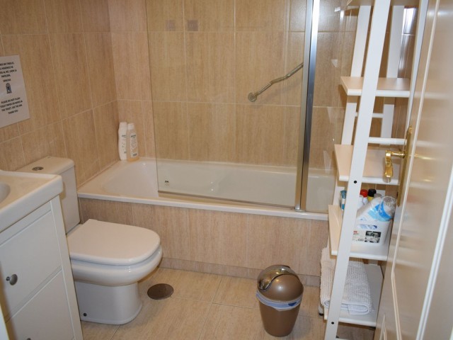 Apartamento con 2 Dormitorios  en Málaga Centro