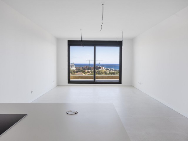 2 Bedrooms Apartment in Estepona