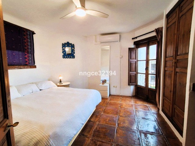 4 Bedrooms Villa in Benahavís