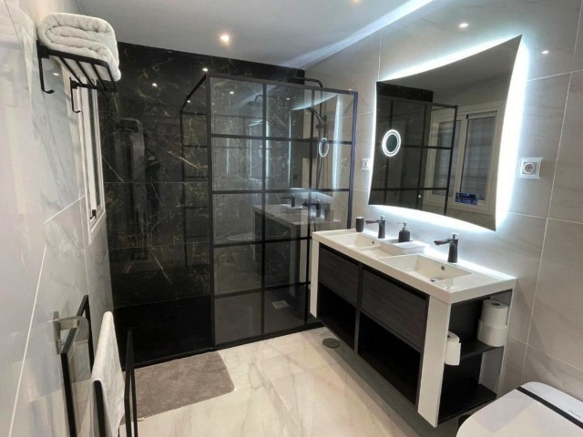 2 Bedrooms Apartment in Marbella