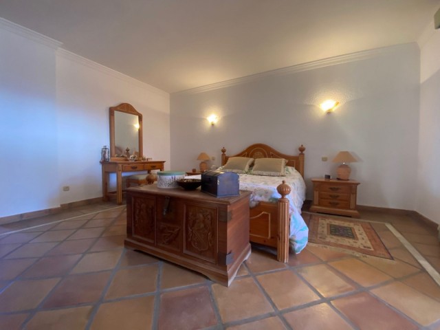 4 Bedrooms Villa in San Luis de Sabinillas