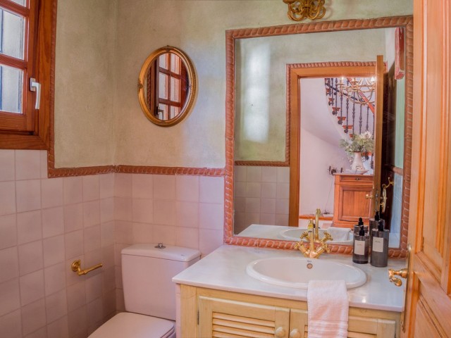 Villa avec 3 Chambres  à El Madroñal