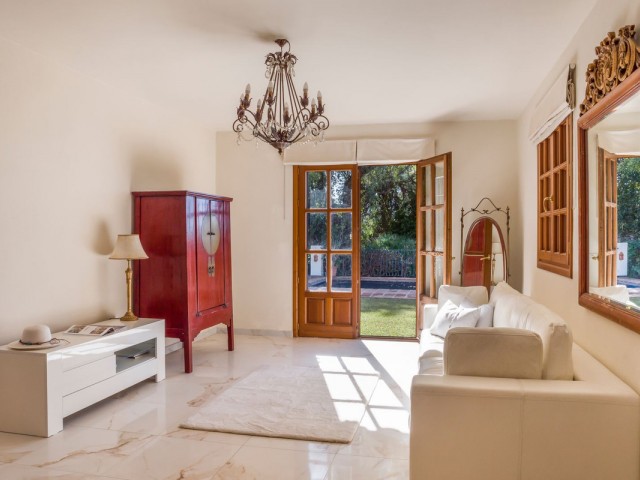 Villa avec 3 Chambres  à El Madroñal