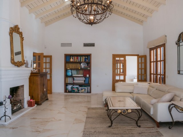 Villa avec 3 Chambres  à El Madroñal