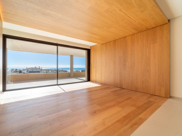 2 Bedrooms Apartment in Fuengirola